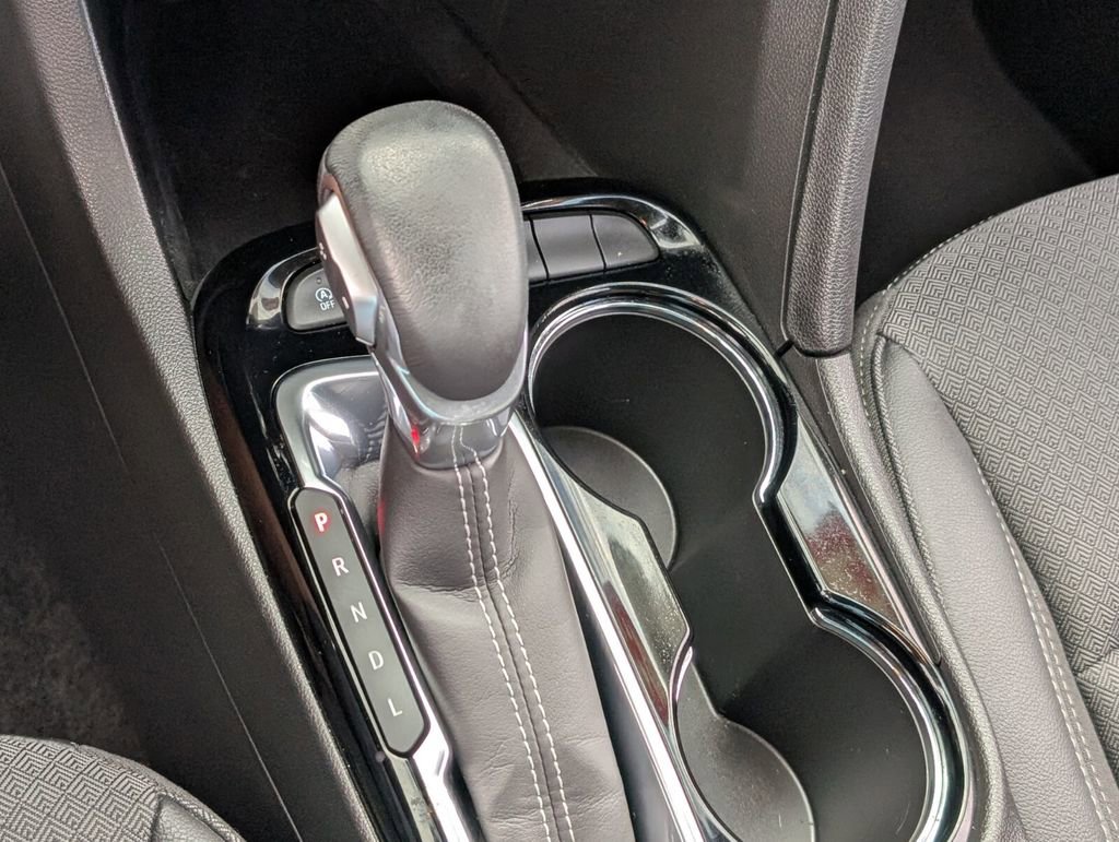 Used 2023 Buick Encore GX Select w/ Sport Touring Package image 24