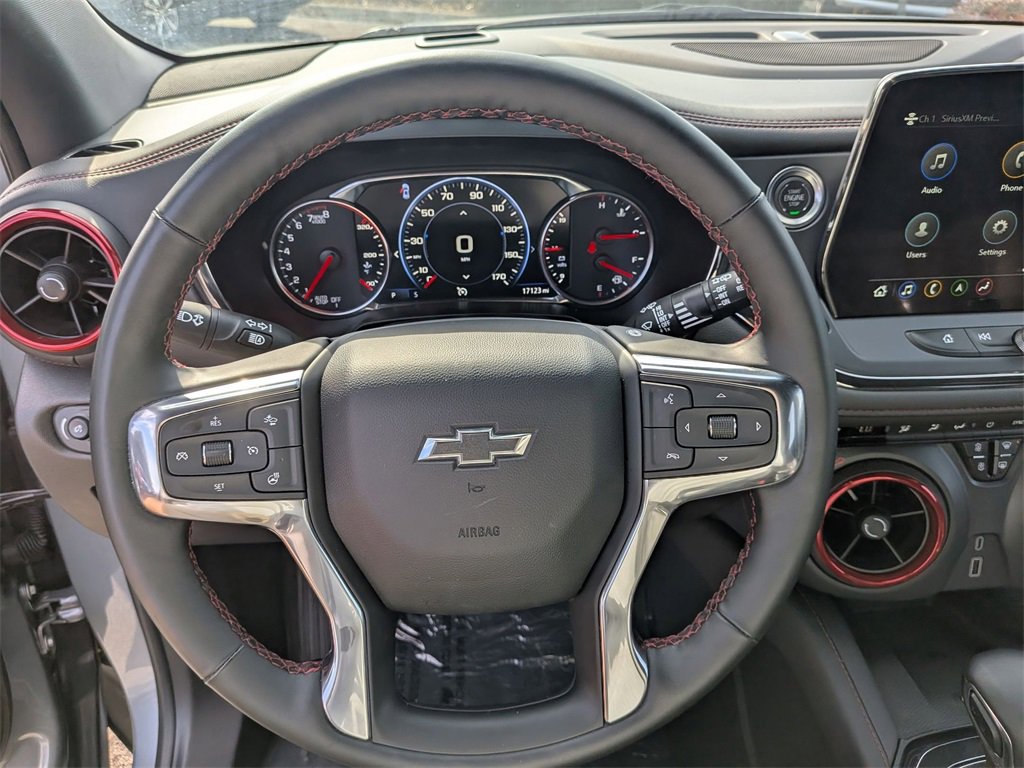 Used 2025 Chevrolet Blazer RS image 21
