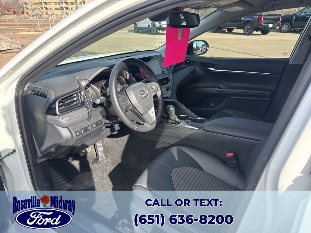 Used 2022 Toyota Camry SE w/ Convenience Package image 24