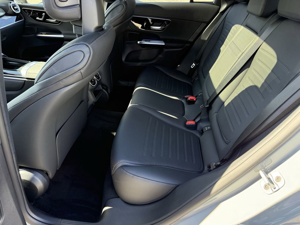 New 2026 Mercedes-Benz GLC 300 4MATIC image 11