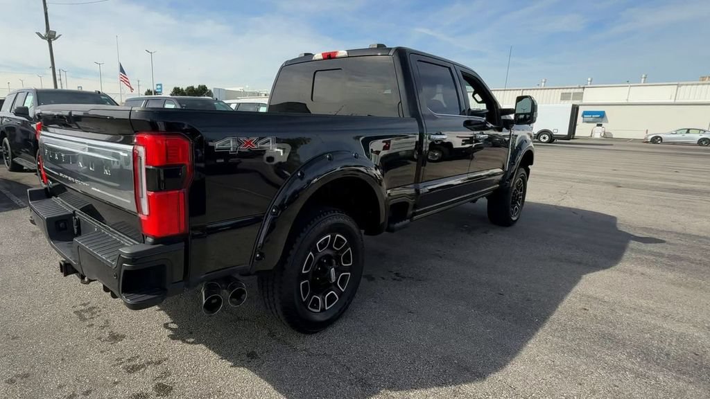 Used 2023 Ford F250 Platinum AWD/4WD image 8