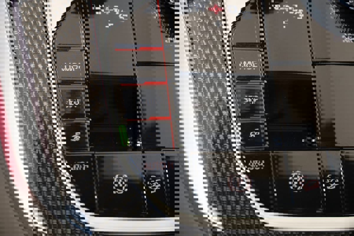 Used 2022 BMW X5 M w/ Executive Package image 24