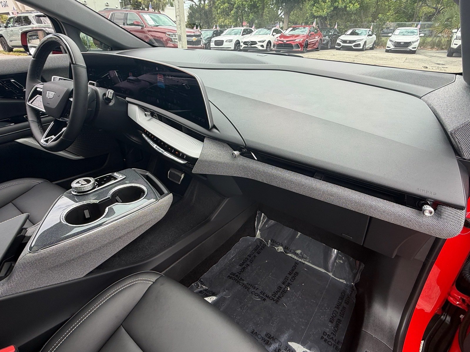 Used 2026 Cadillac Optiq Sport 1 RWD image 17