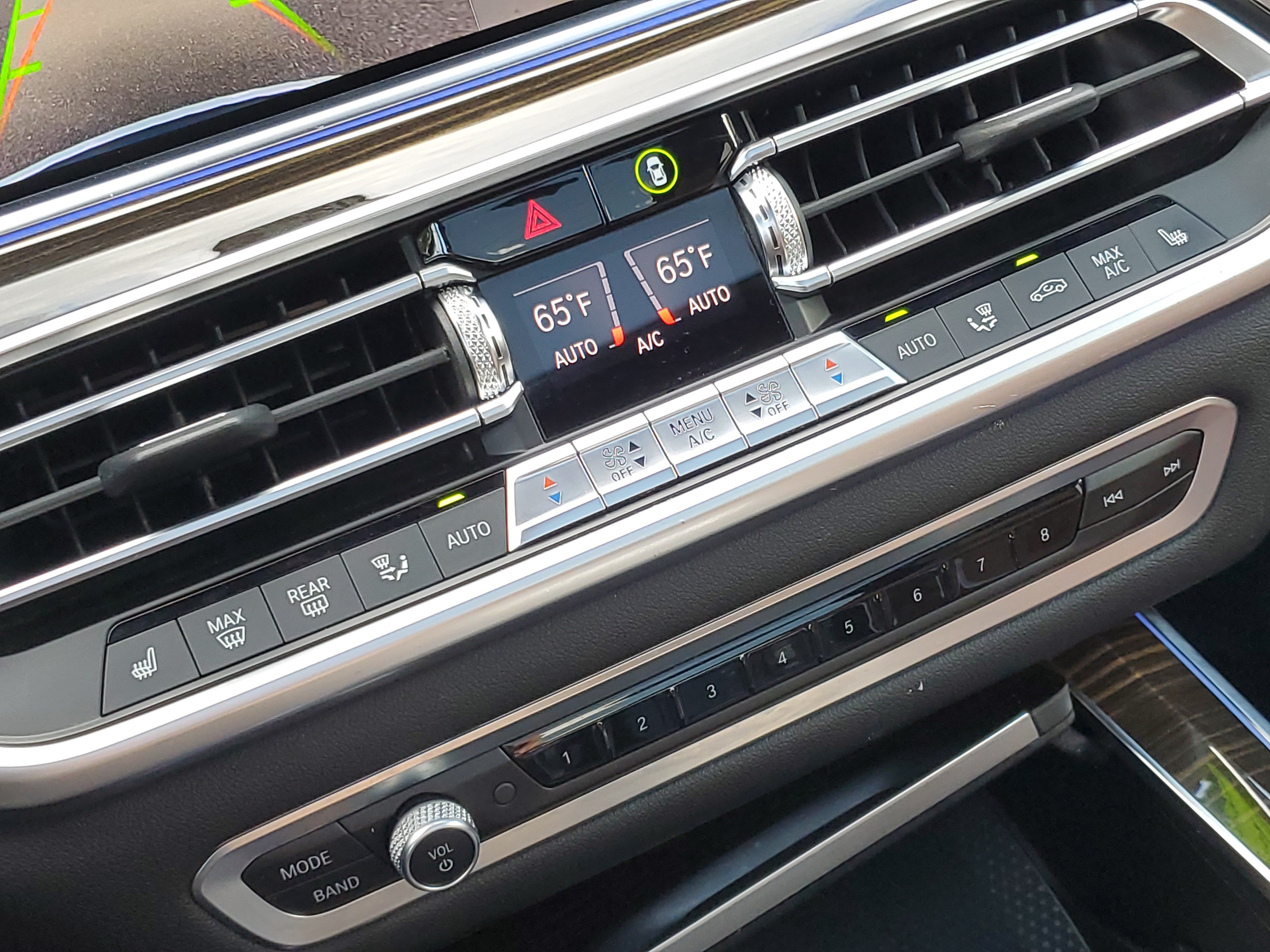 Used 2020 BMW X5 xDrive40i w/ Premium Package AWD/4WD image 18