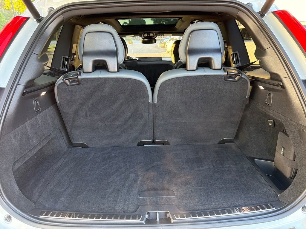 Used 2023 Volvo XC90 B6 Ultimate w/ Protection Package Premier AWD/4WD image 33