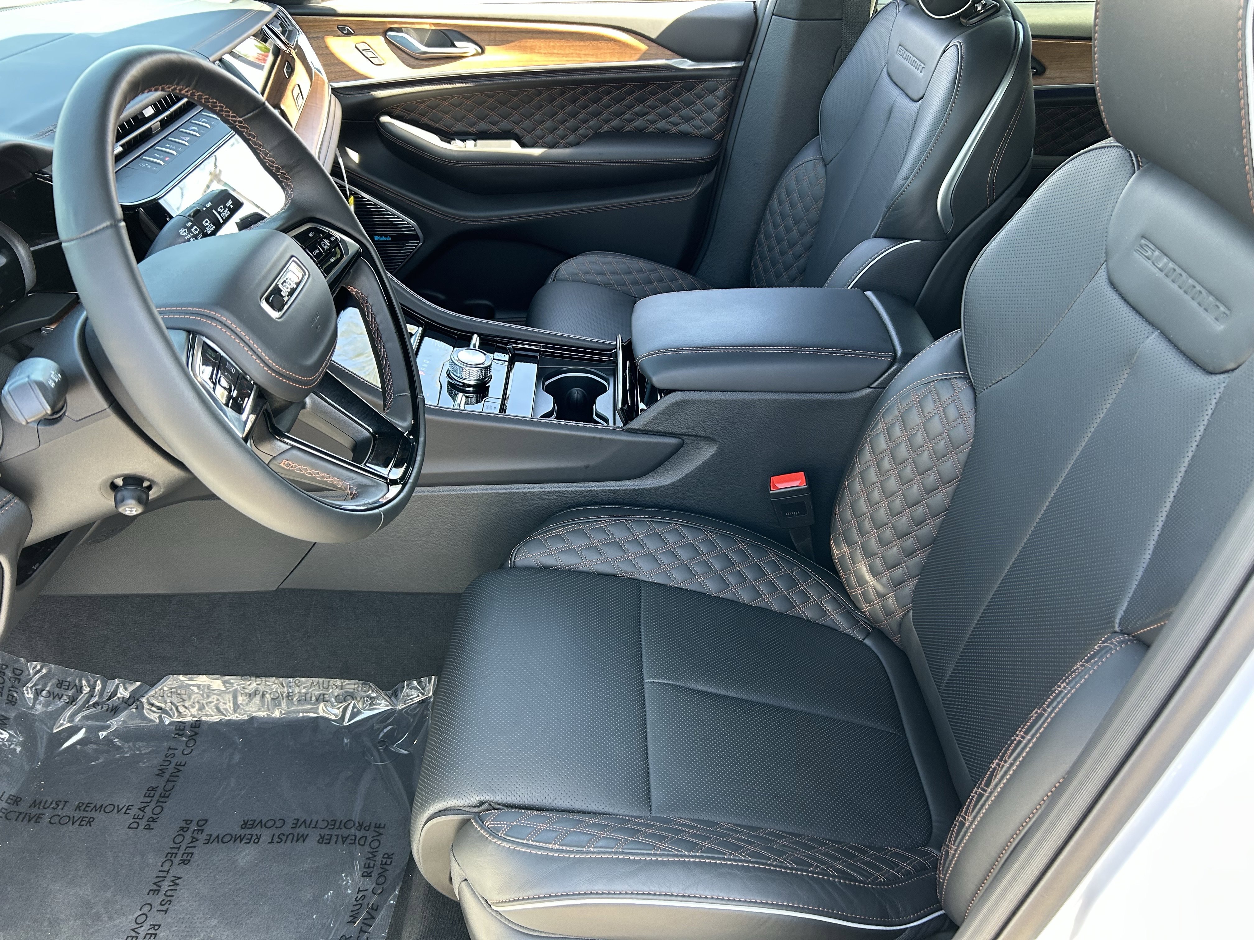 Used 2026 Jeep Grand Cherokee L Summit AWD/4WD image 21