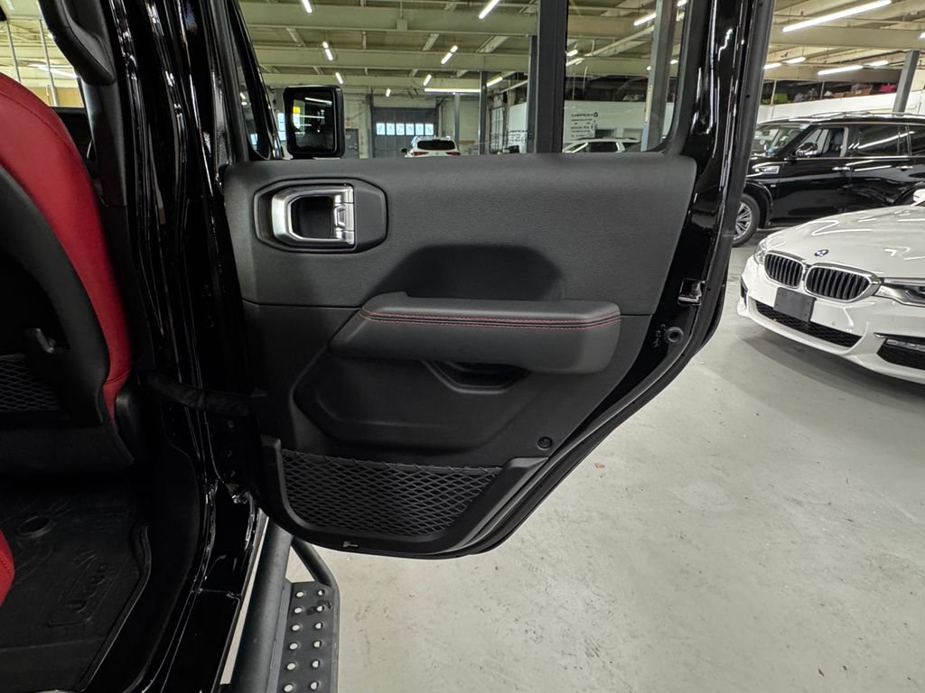 Used 2024 Jeep Wrangler Rubicon 392 w/ Dual Top Group image 15