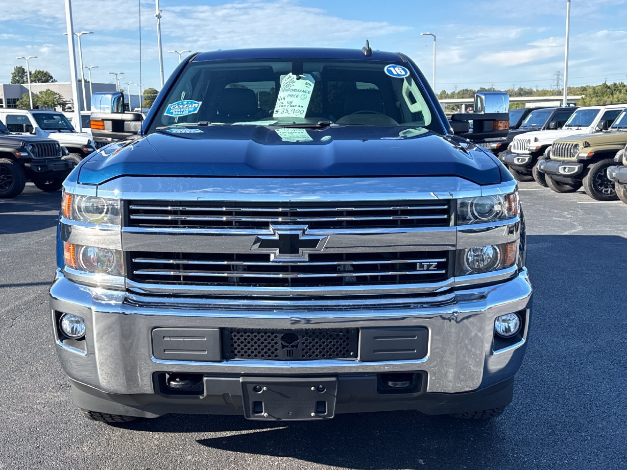 Used 2016 Chevrolet Silverado 2500 LTZ AWD/4WD image 8