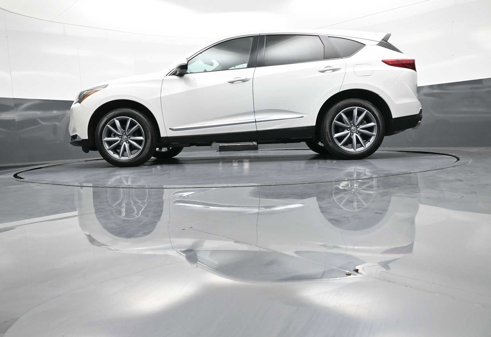 Certified 2024 Acura RDX w/ Technology Package AWD/4WD image 33
