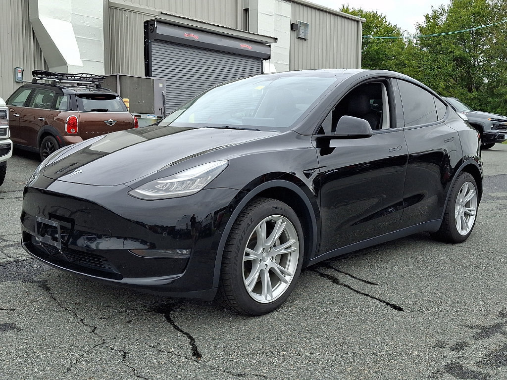Used 2021 Tesla Model Y Long Range AWD/4WD image 3