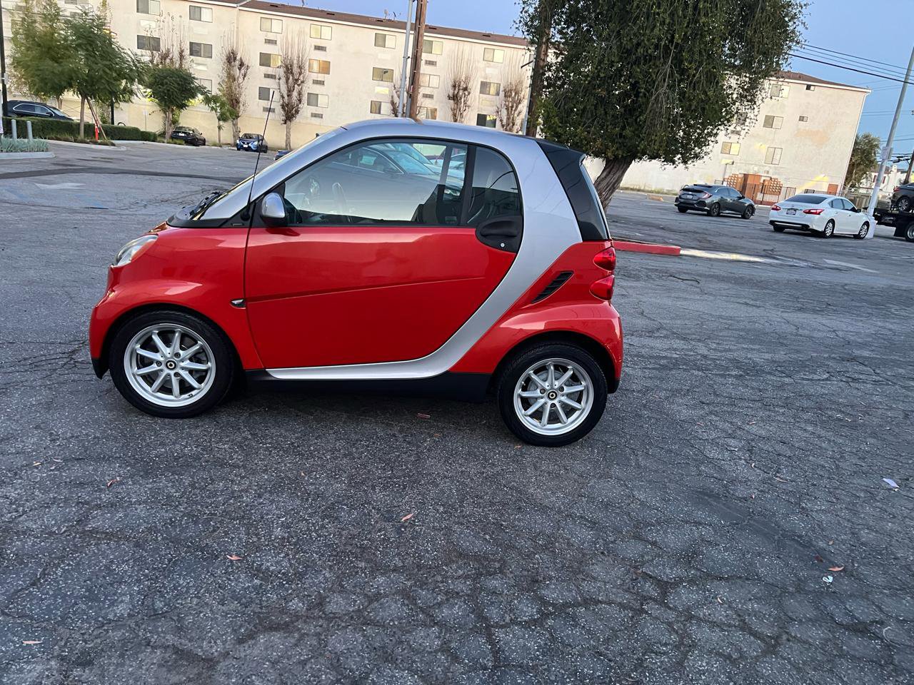 Used 2008 smart fortwo passion image 2