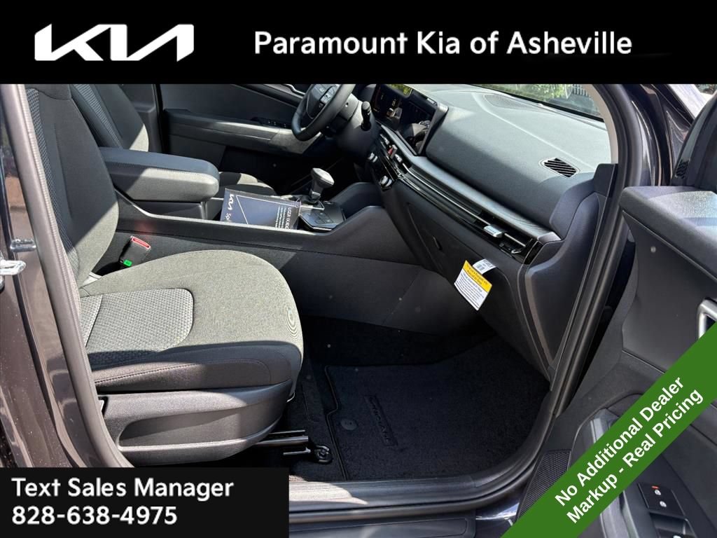 New 2026 Kia Sportage LX w/ LX Convenience Package AWD/4WD image 18