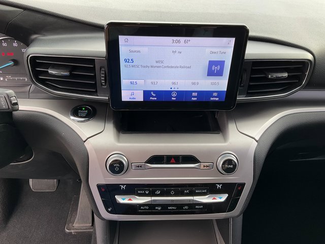 Used 2021 Ford Explorer XLT w/ Equipment Group 202A image 13