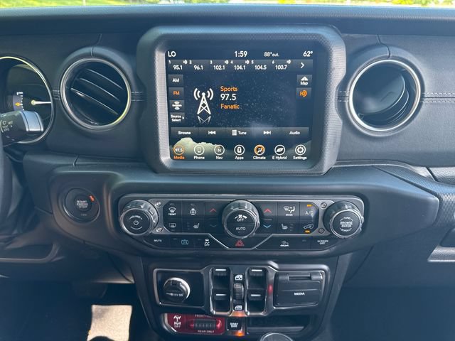 Used 2023 Jeep Wrangler Unlimited Rubicon 4xe w/ Cold Weather Group AWD/4WD image 26