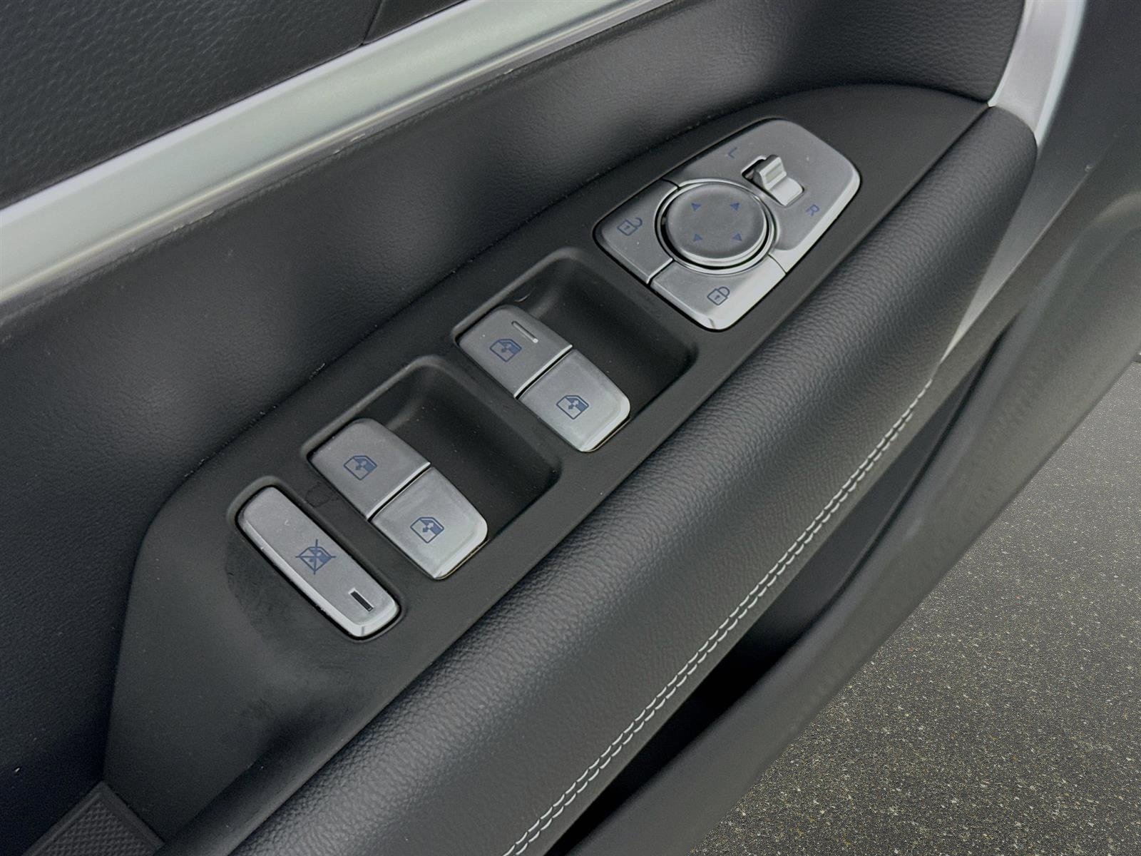 New 2026 Genesis G70 2.5T image 19