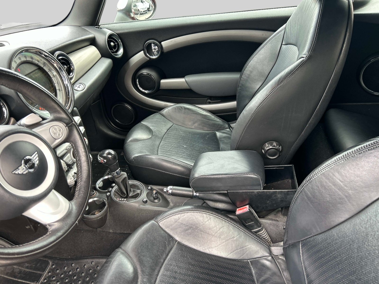 Used 2009 MINI Cooper S FWD image 18