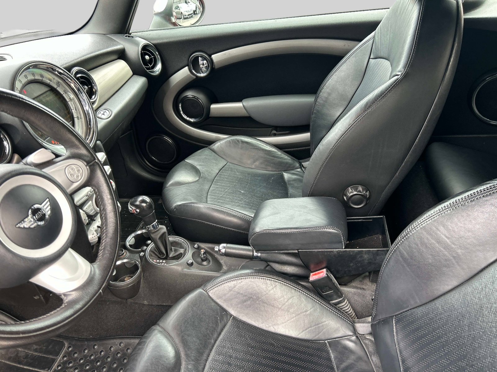 Used 2009 MINI Cooper S image 18