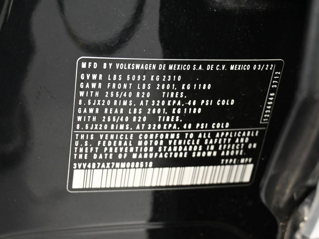 Used 2022 Volkswagen Tiguan SEL R-Line image 29