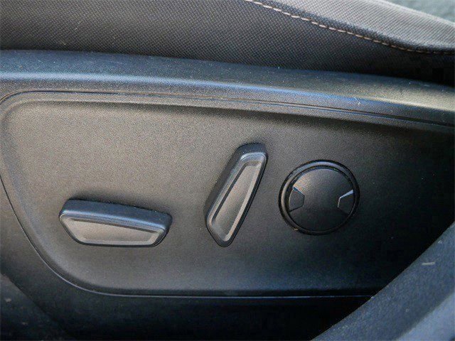 Used 2022 Ford Escape SE w/ Convenience Package image 17