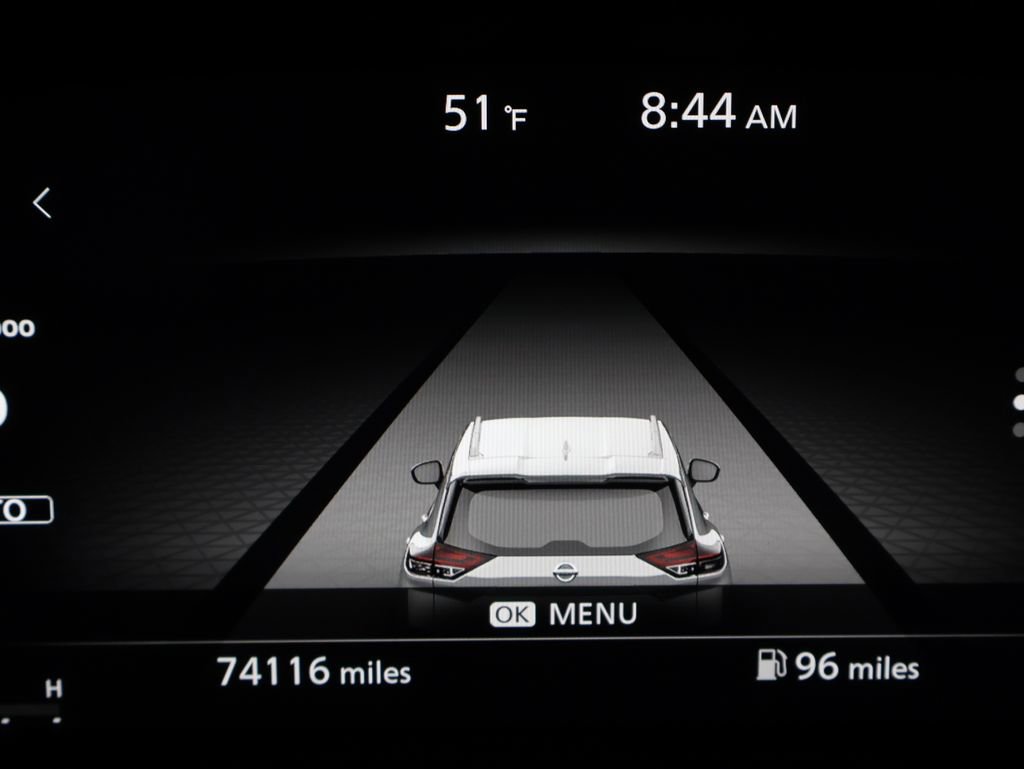 Used 2021 Nissan Rogue Platinum image 19