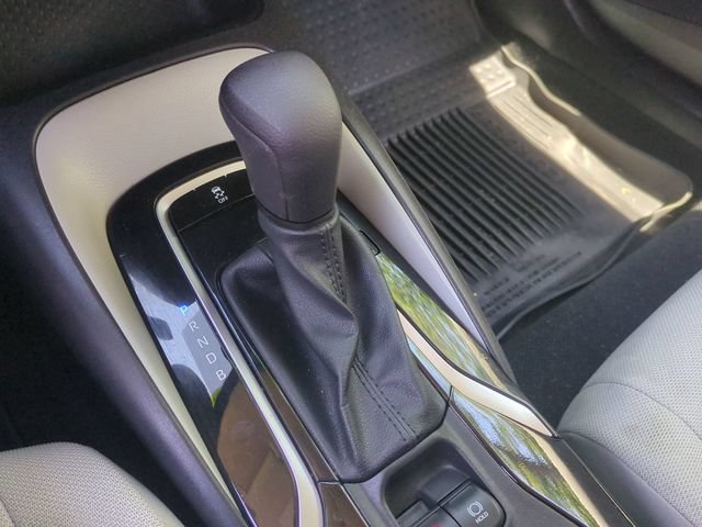 Used 2022 Toyota Corolla L FWD image 38
