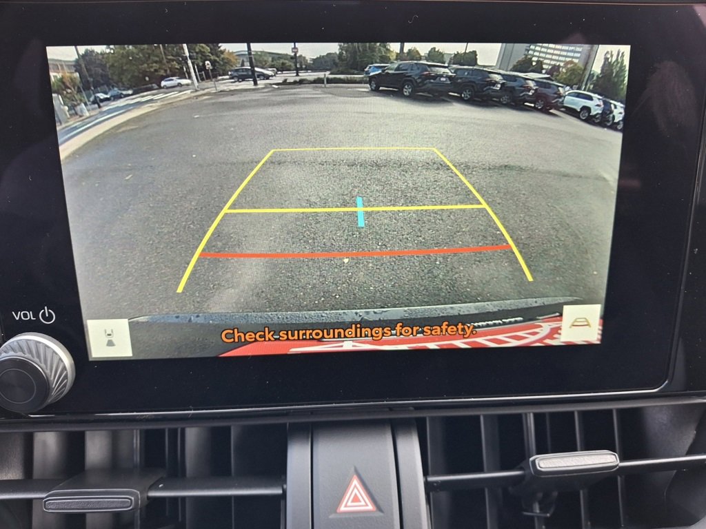 Used 2025 Toyota RAV4 XLE image 20