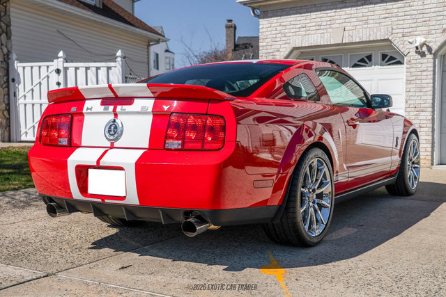 Used 2007 Ford Mustang Shelby GT500 RWD image 8