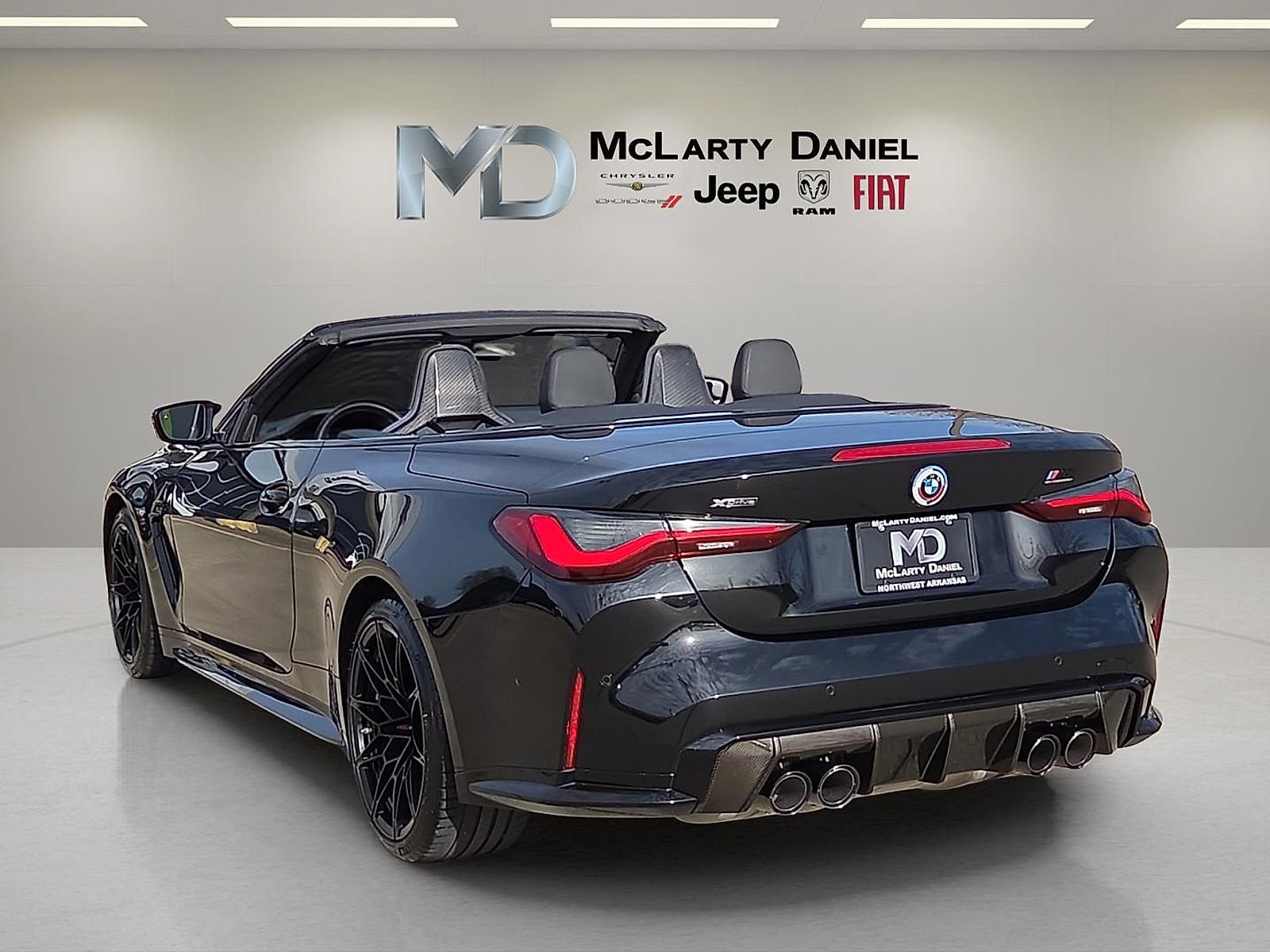 Used 2023 BMW M4 xDrive Competition w/ M Carbon Exterior Package AWD/4WD image 4