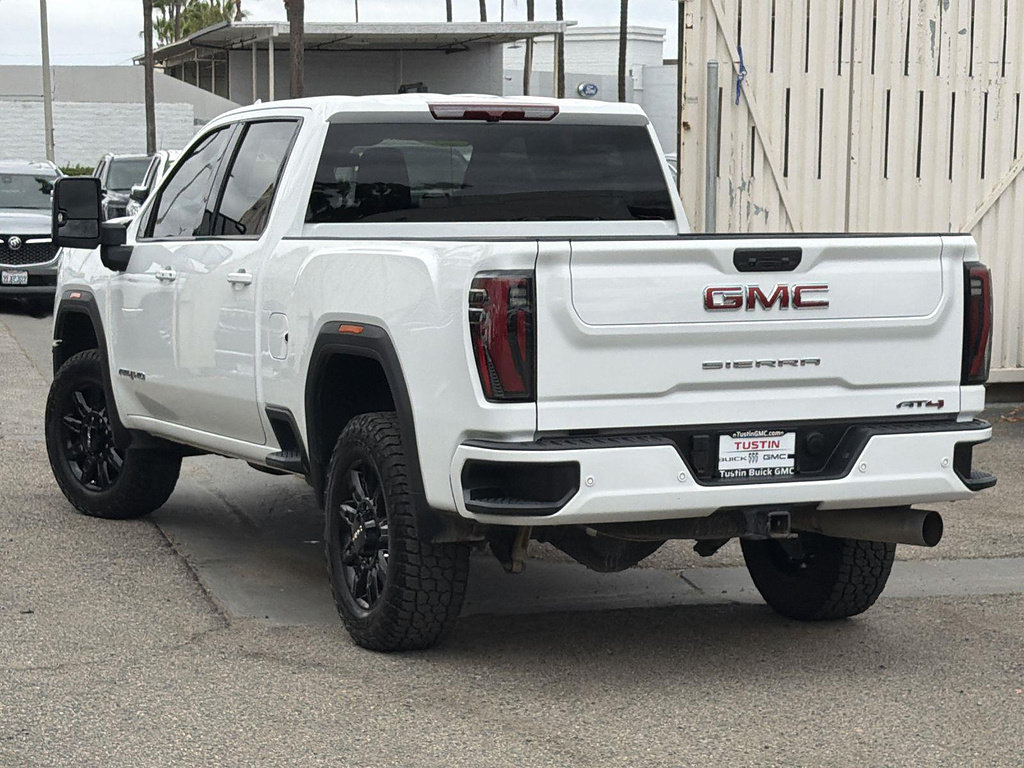 Used 2025 GMC Sierra 2500 AT4 AWD/4WD image 7