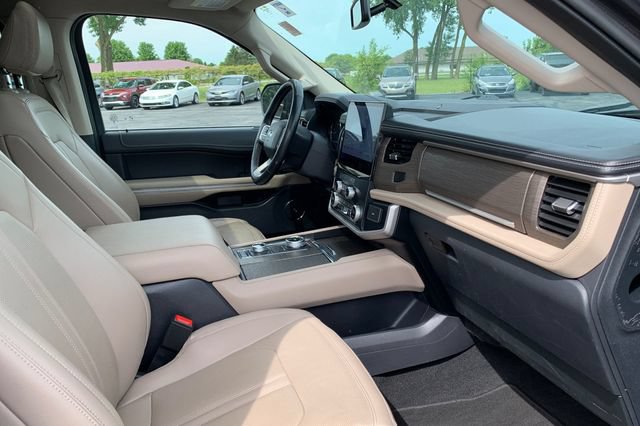 Used 2024 Ford Expedition Max Limited AWD/4WD image 20