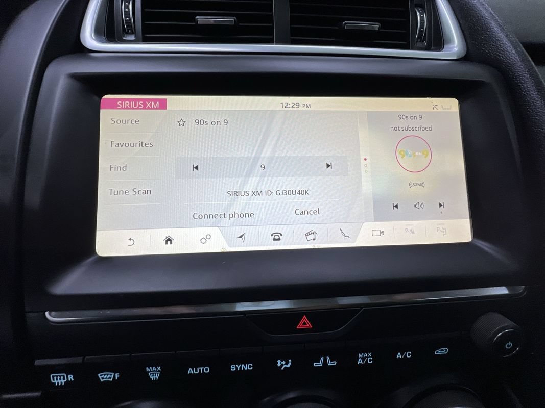 Used 2018 Jaguar E-PACE S AWD/4WD image 22