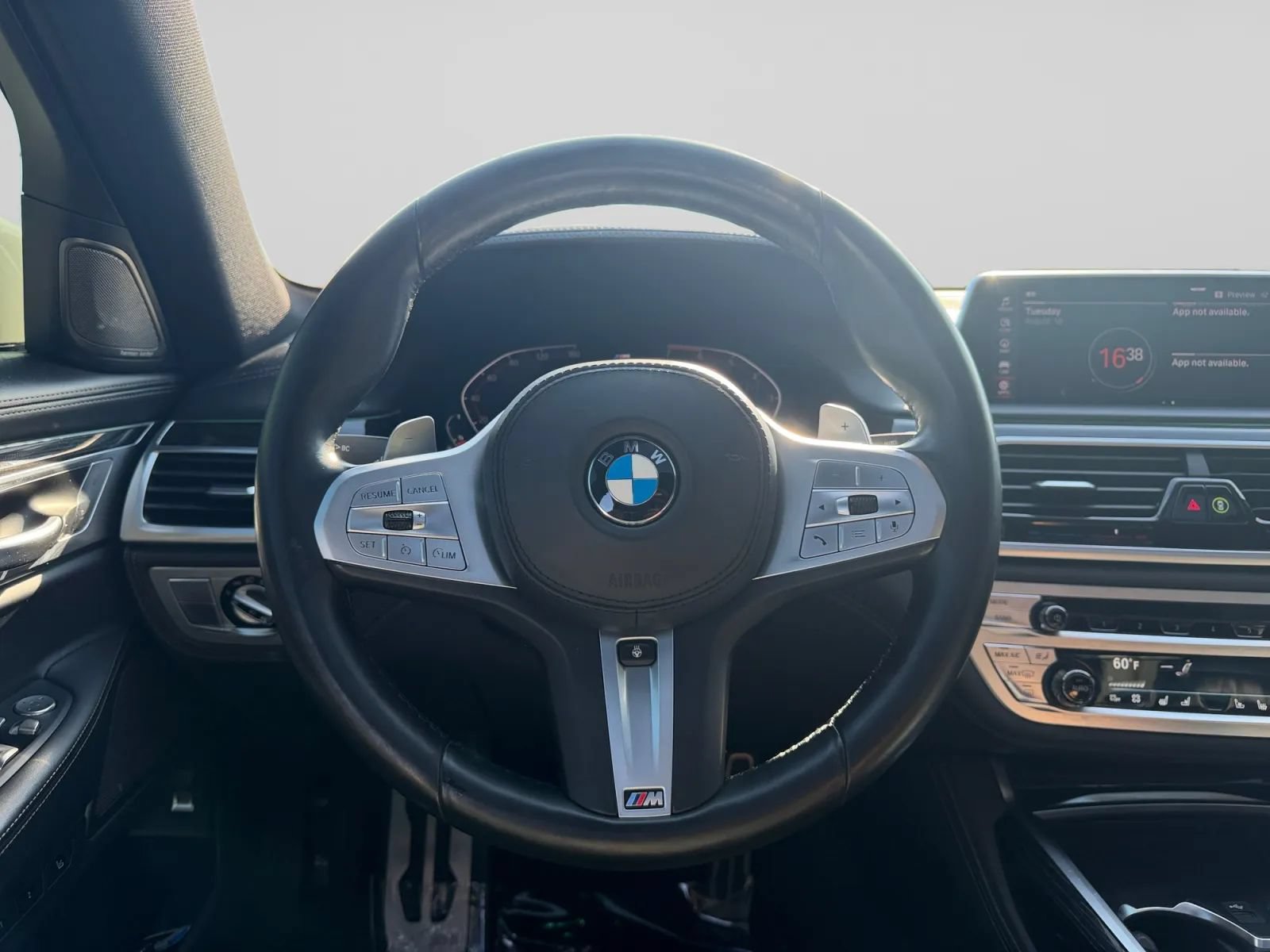 Used 2021 BMW 750i xDrive w/ Executive Package AWD/4WD image 20