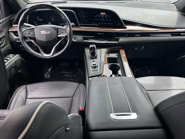 Certified 2022 Cadillac Escalade Premium Luxury w/ Performance Package AWD/4WD image 20