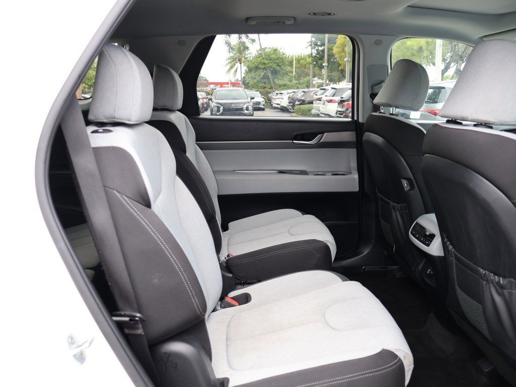 Used 2022 Hyundai Palisade SEL image 40