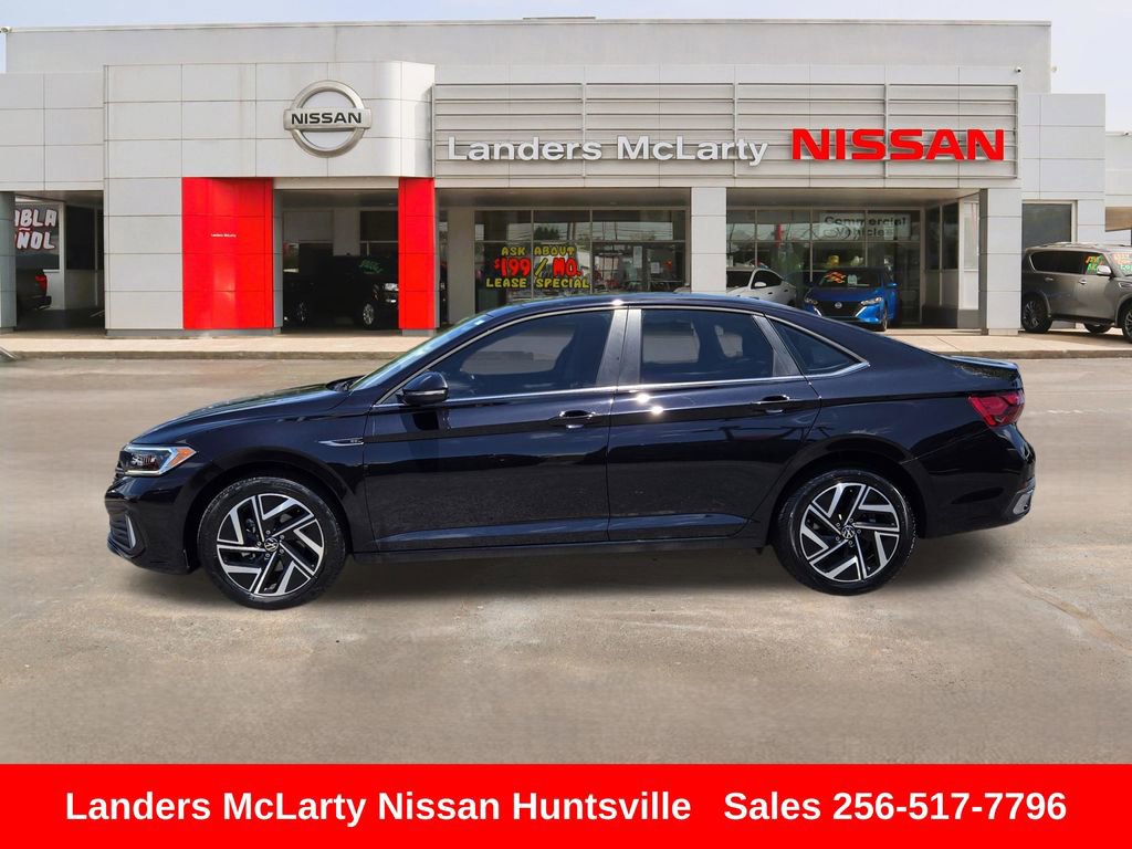 Used 2024 Volkswagen Jetta SEL FWD image 8