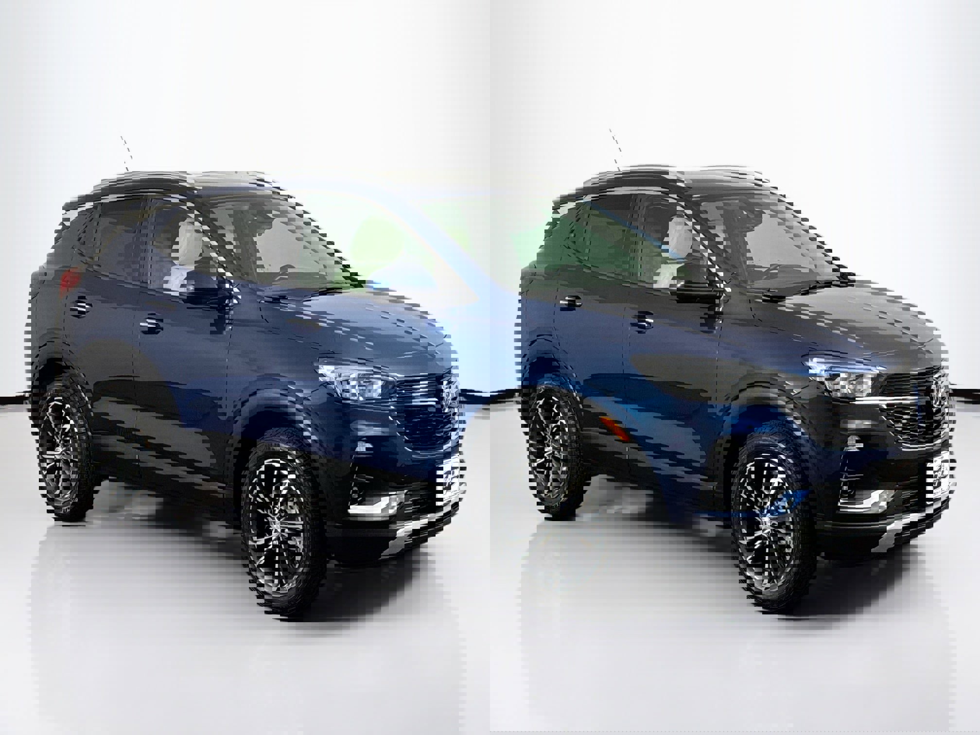 Used 2021 Buick Encore GX Select image 2