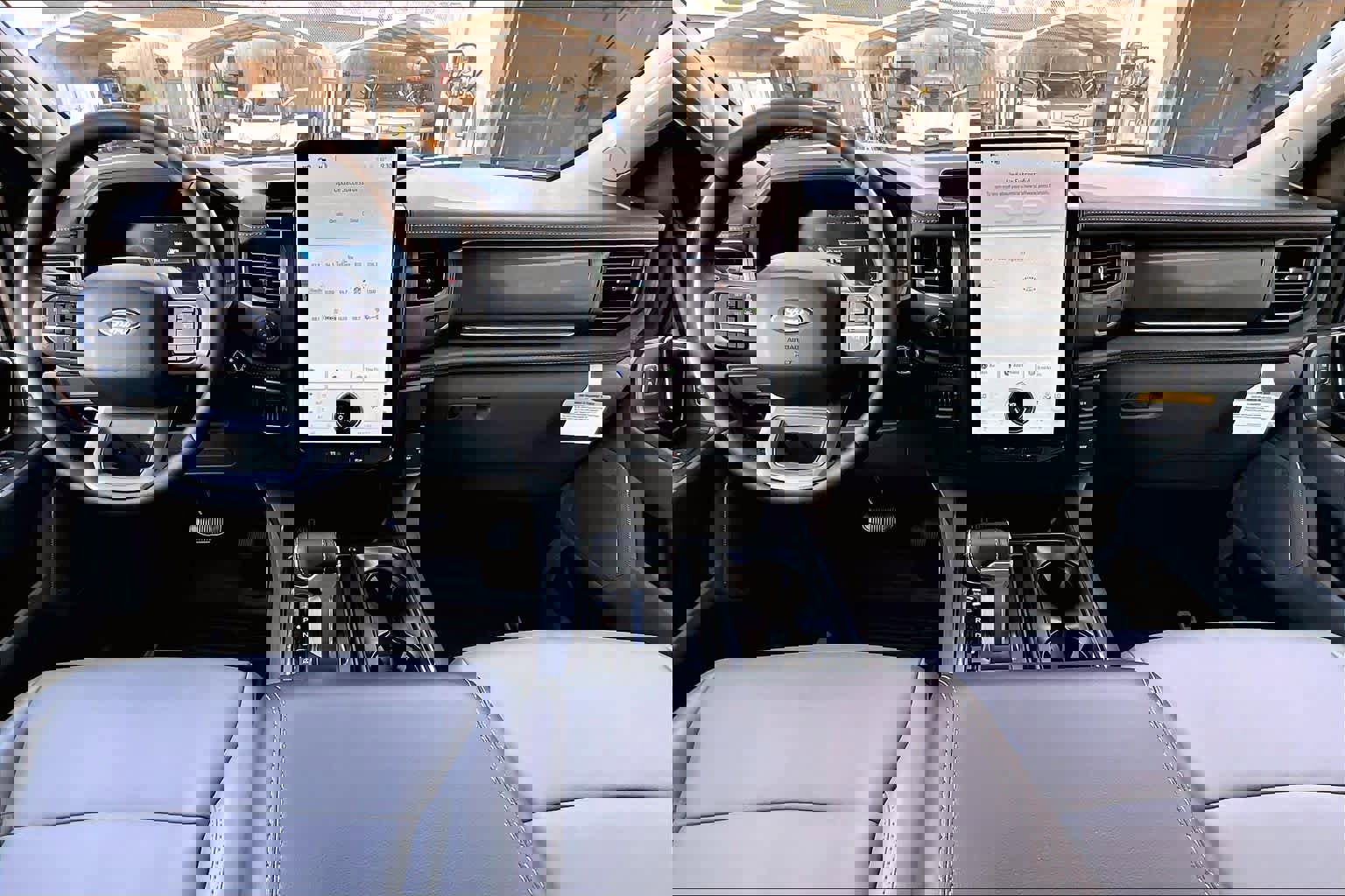 Used 2025 Ford F150 Lightning Flash image 21