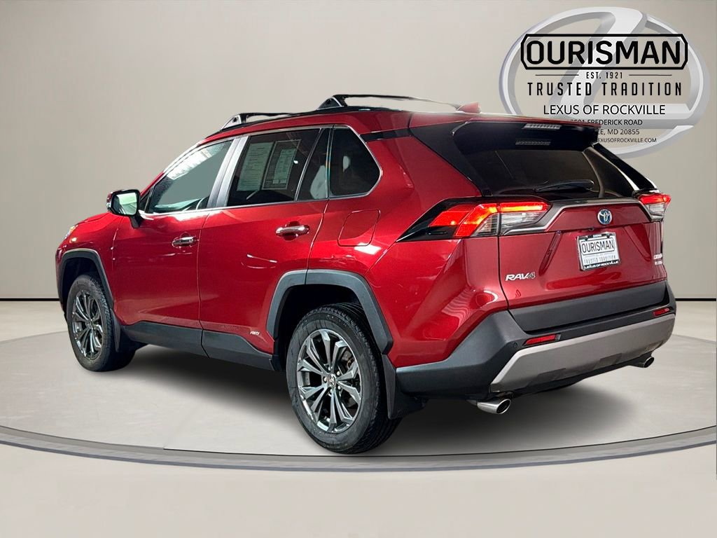 Used 2023 Toyota RAV4 Limited image 7