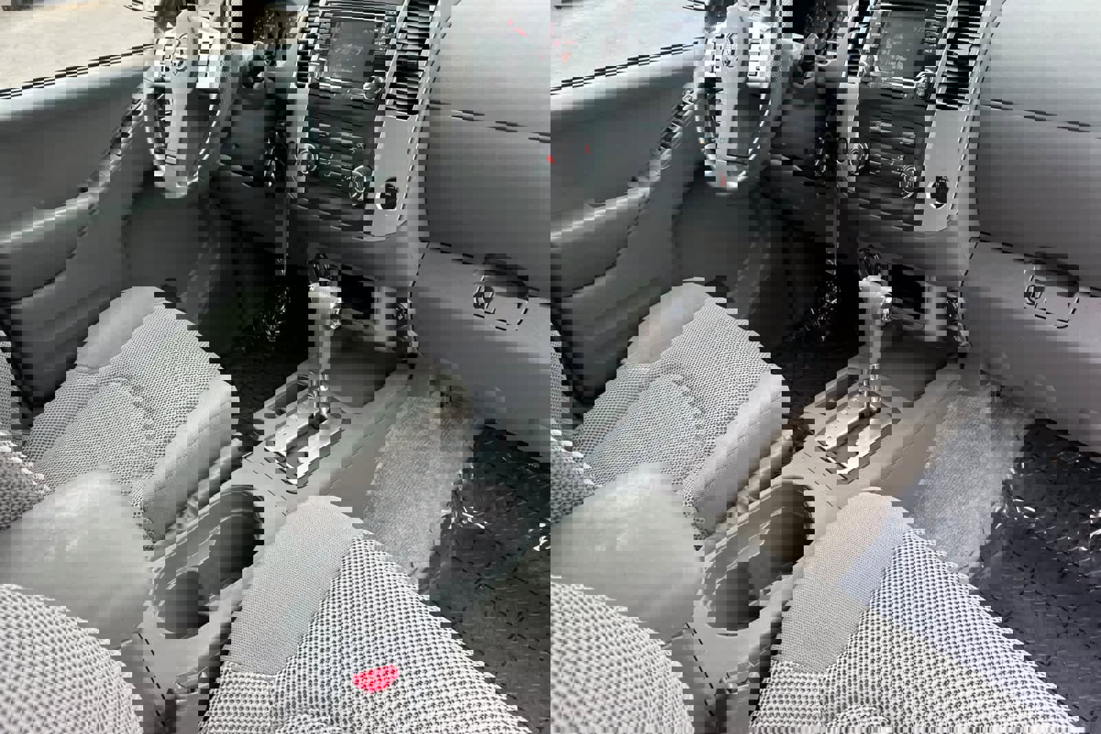 Used 2018 Nissan Frontier SV image 15