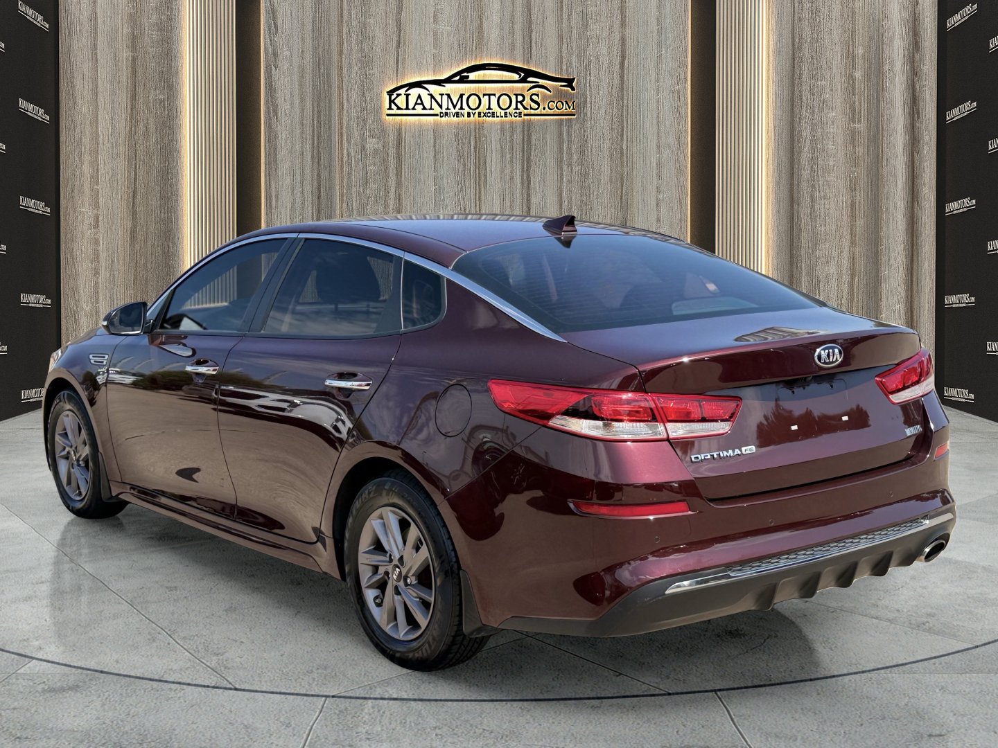 Used 2020 Kia Optima LX FWD image 5