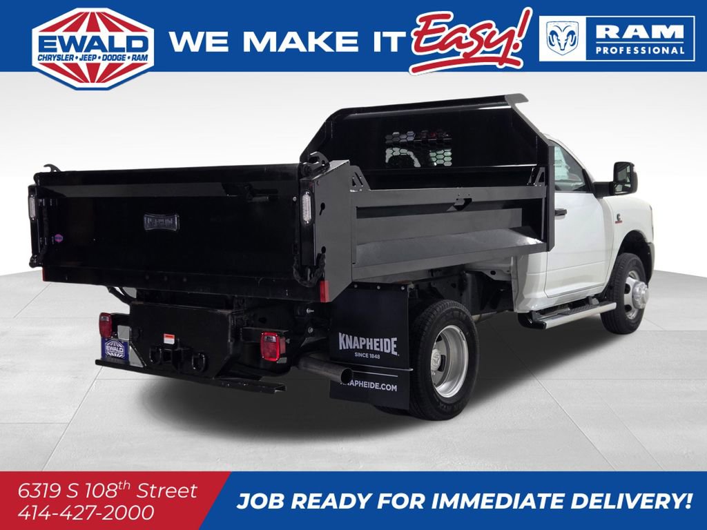 New 2024 RAM 3500 Tradesman image 17