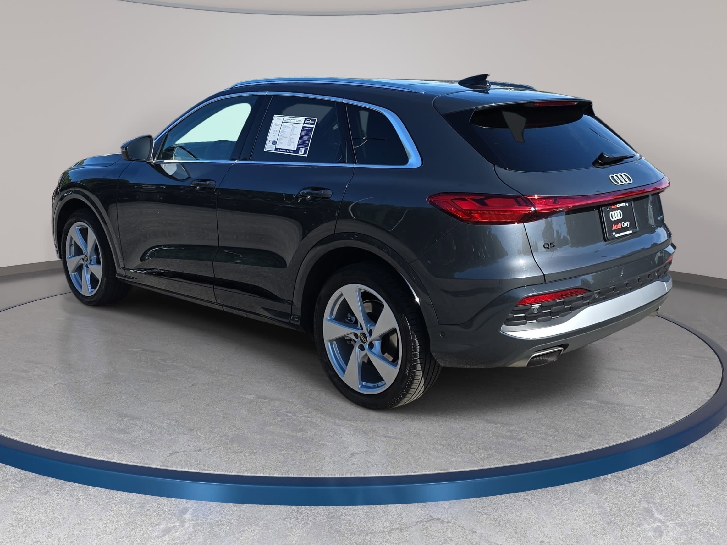 Used 2025 Audi Q5 Prestige AWD/4WD image 7