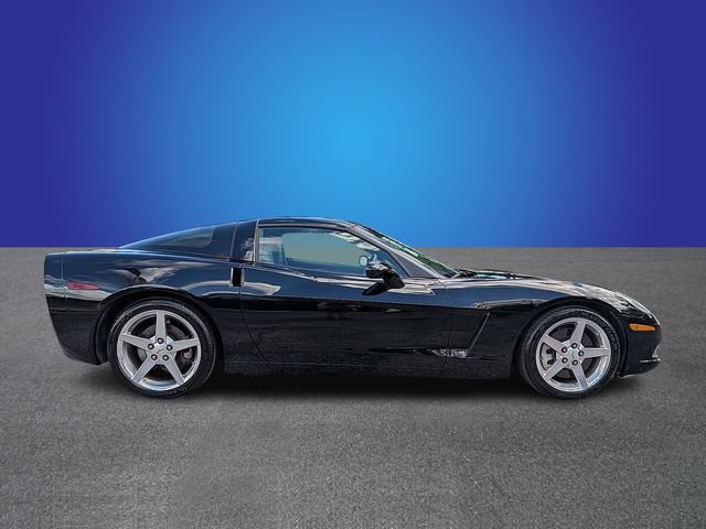 Used 2005 Chevrolet Corvette Coupe w/ Preferred Equipment Group RWD image 6
