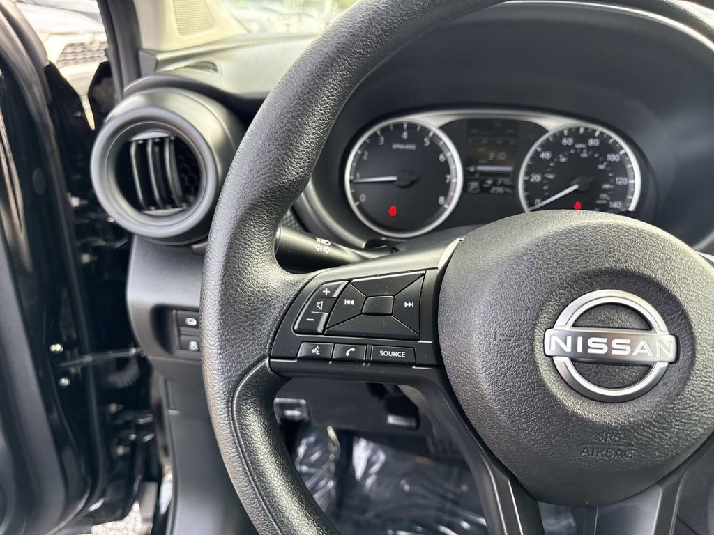 Certified 2024 Nissan Kicks S image 31