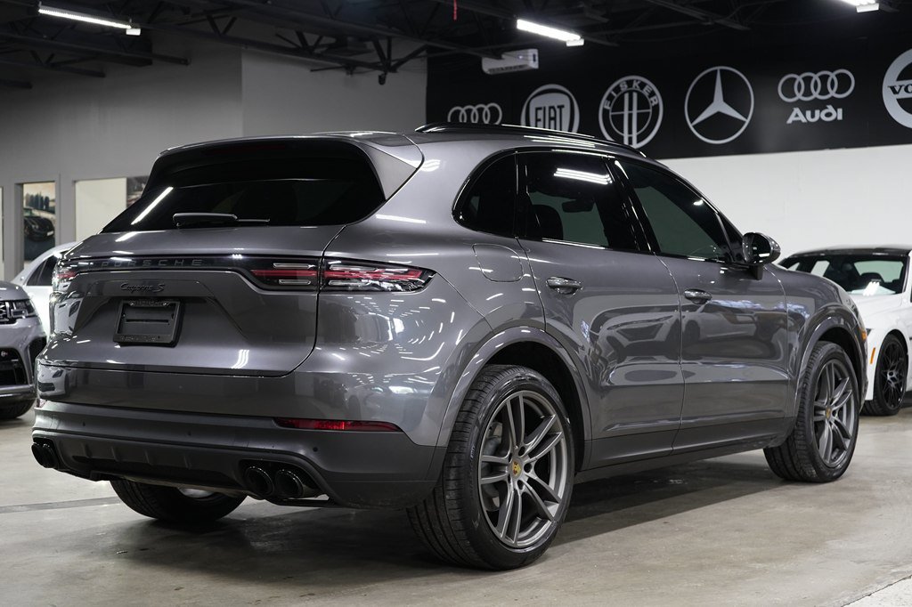 Used 2019 Porsche Cayenne S AWD/4WD image 5