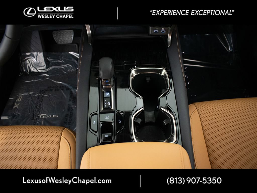 Used 2025 Lexus RX 350 FWD w/ Technology Package image 31