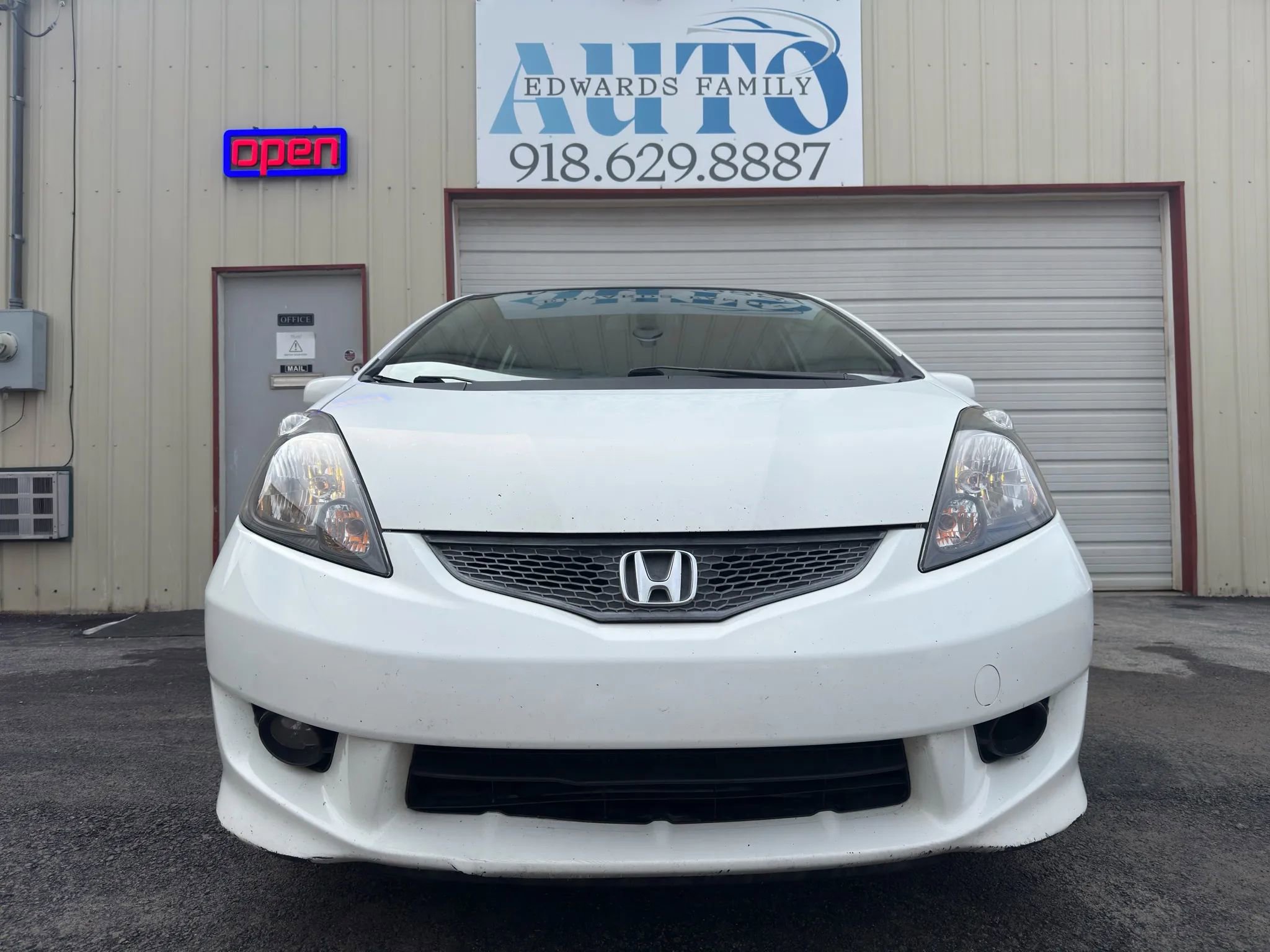 Used 2011 Honda Fit Sport image 4