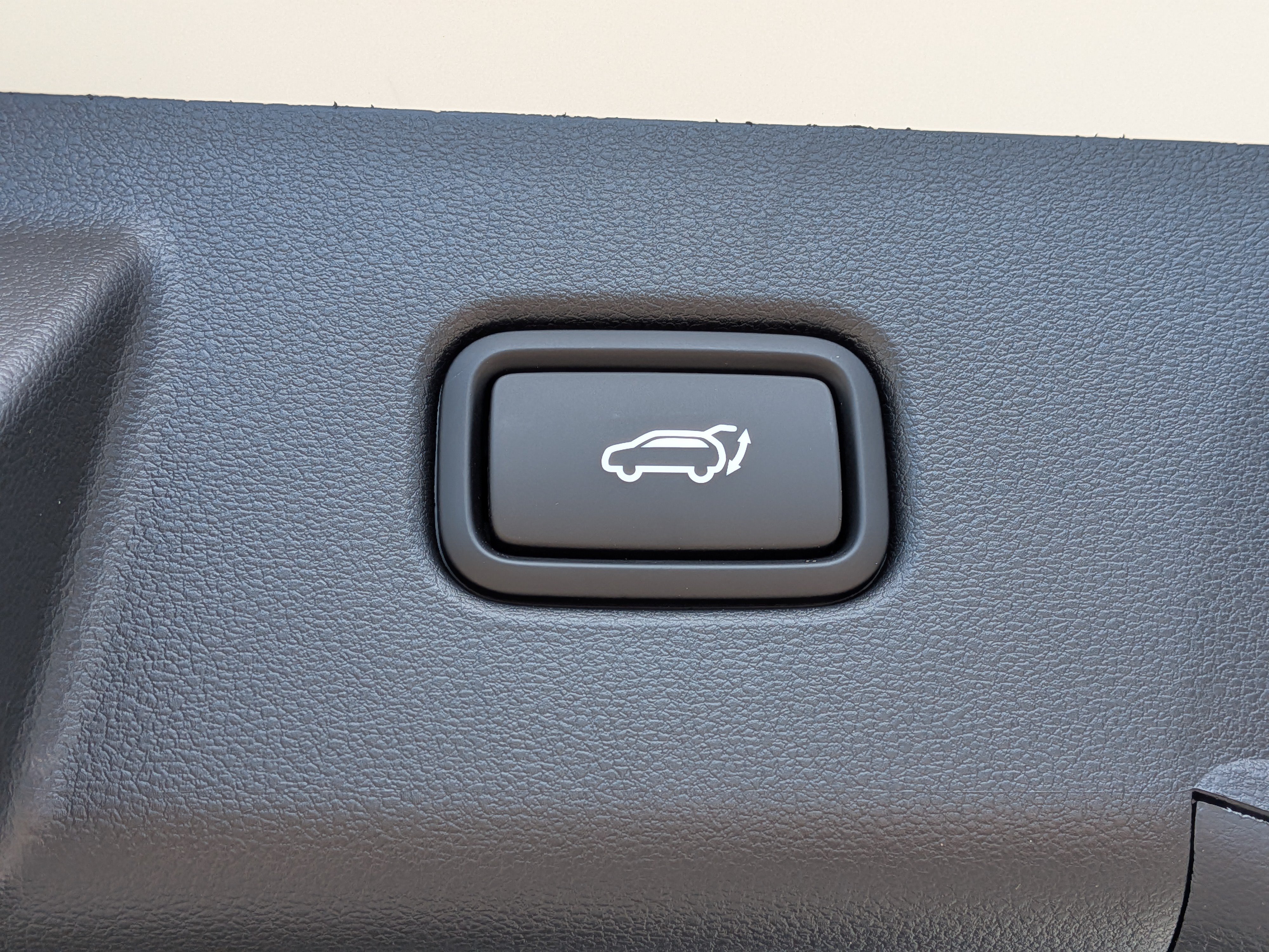 New 2026 Hyundai Tucson Limited FWD image 13