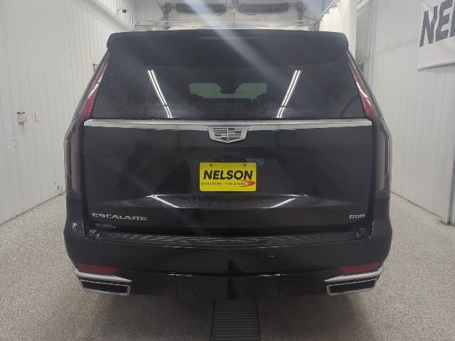 Used 2022 Cadillac Escalade Premium Luxury Platinum w/ LPO, Radiant Package image 7