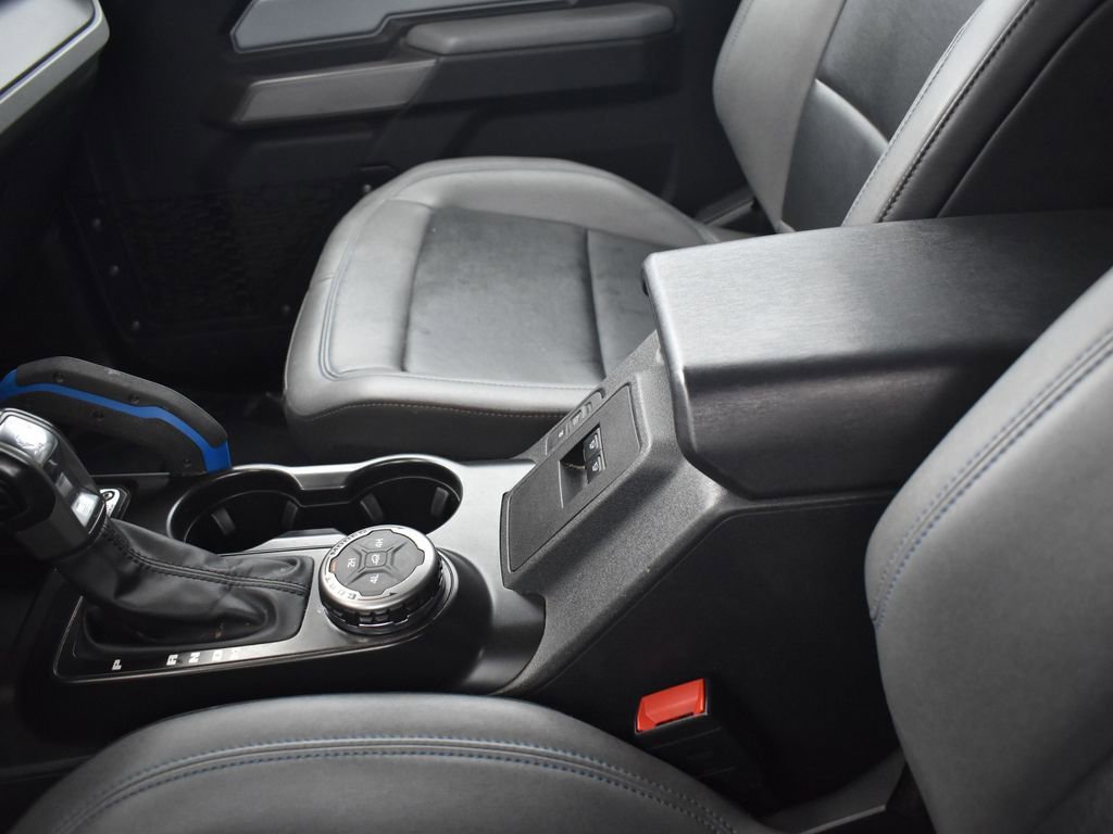 Used 2022 Ford Bronco Black Diamond image 23